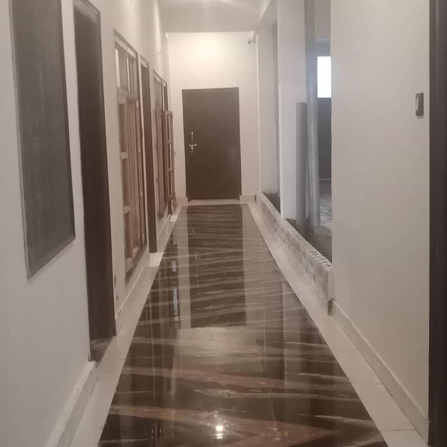 Rahul Hotel & Restaurant 穆索里 外观 照片